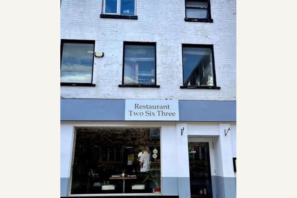 Restaurant 263